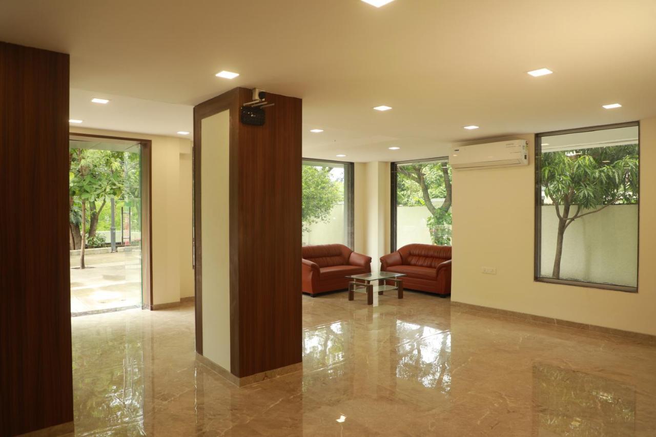 Serenity By Monarch, Baner Pune Méribel Village Exterior foto